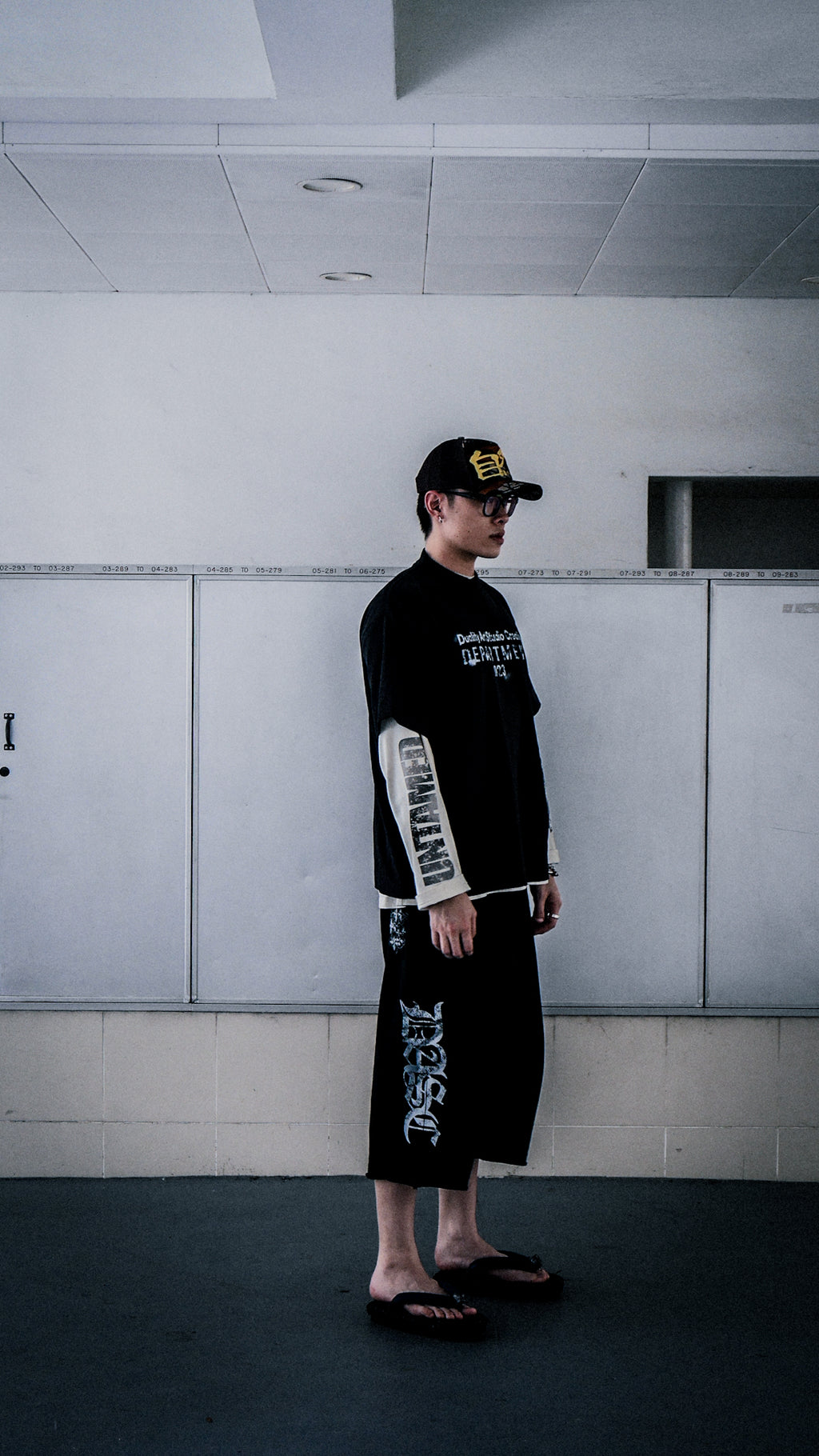 WORN001- BLACK
